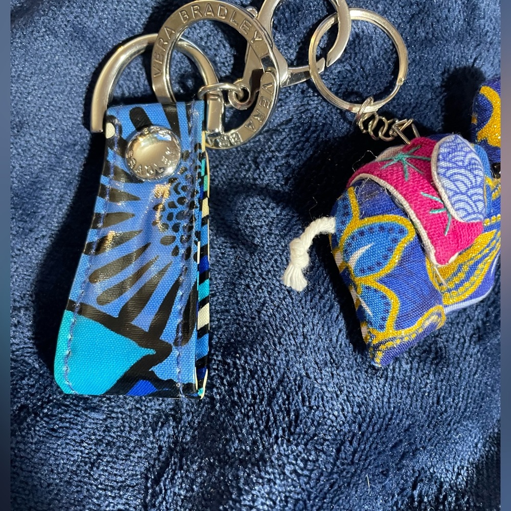 Vera Bradley Open Loop And Snap Floral Keychain With Bonus Elephant Exc Cond